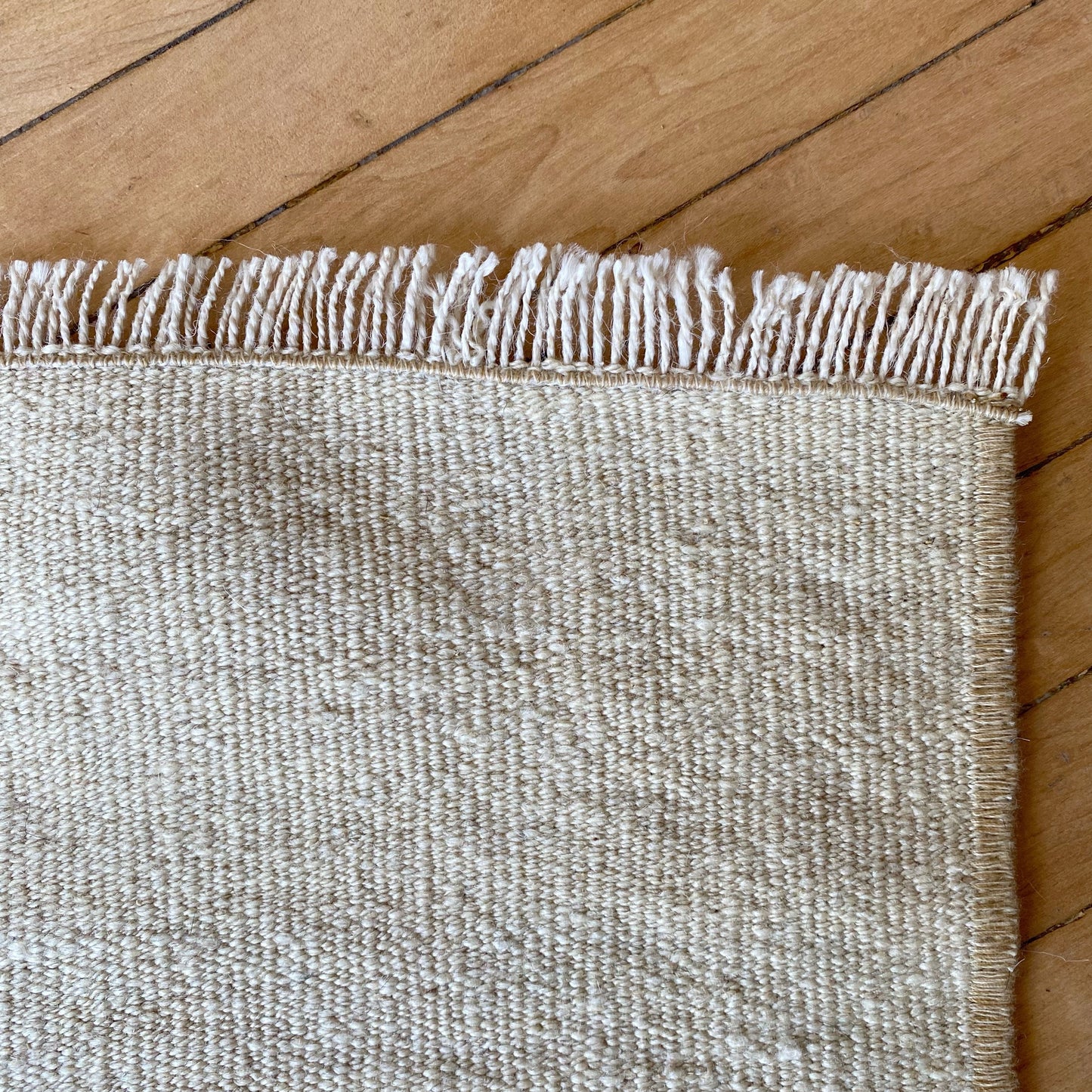 Vintage Hand-Woven Turkish Kilim Rug (1’ 10.5” x 3’11”)