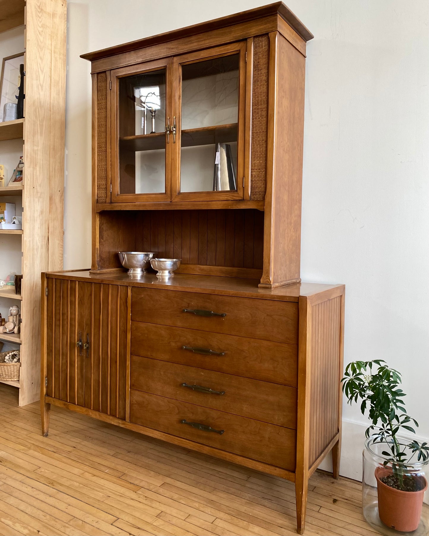 Vintage MCM Hutch by Keller