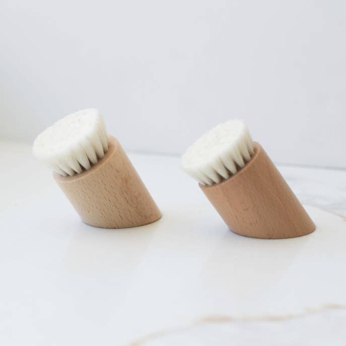 Face Brush