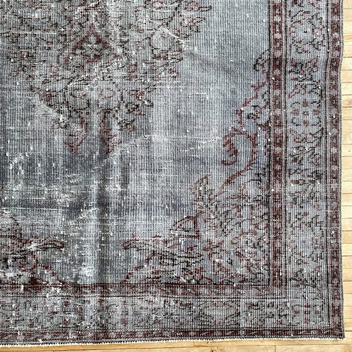 ELLIOT Vintage Hand-knotted Area Rug (5.1 x 8.9)