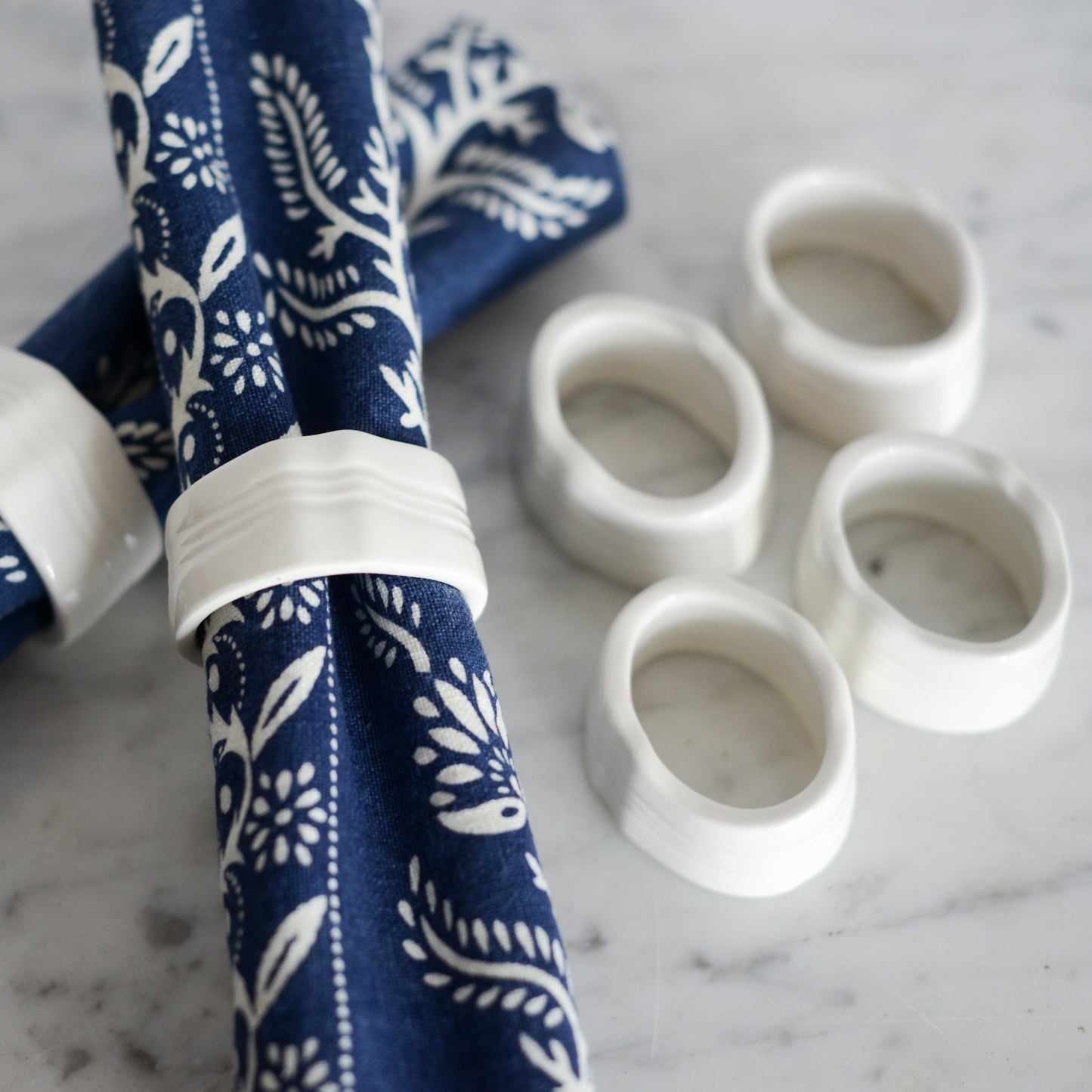 Set of 6 White Ceramic Napkin Rings