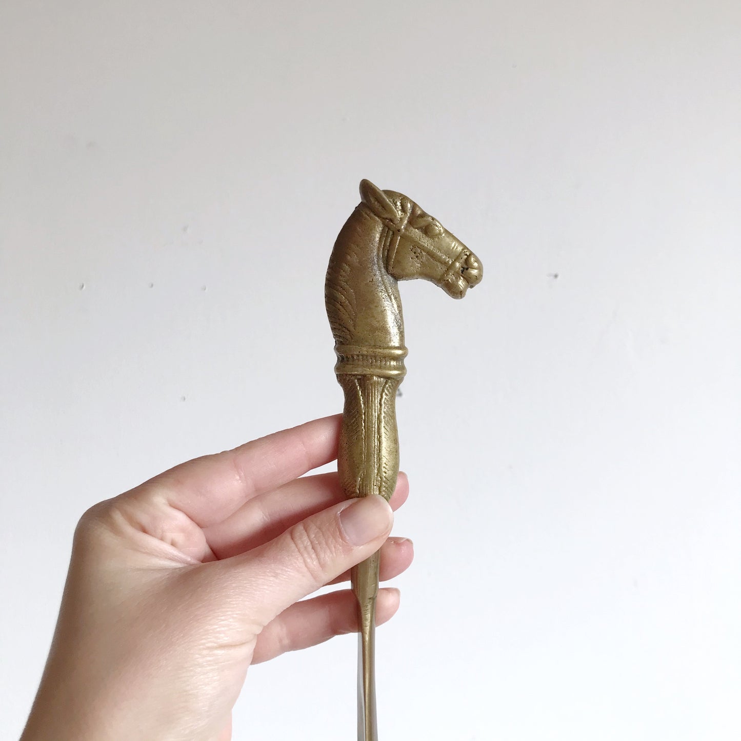 Antique Brass Horse Shoehorn