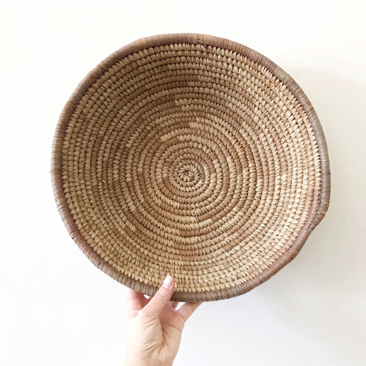 XL Woven Raffeta Basket Bowl