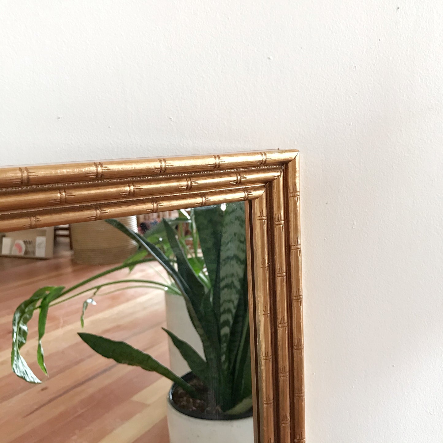 Vintage Gold Faux-Bamboo Mirror (16.25 x 26.25)