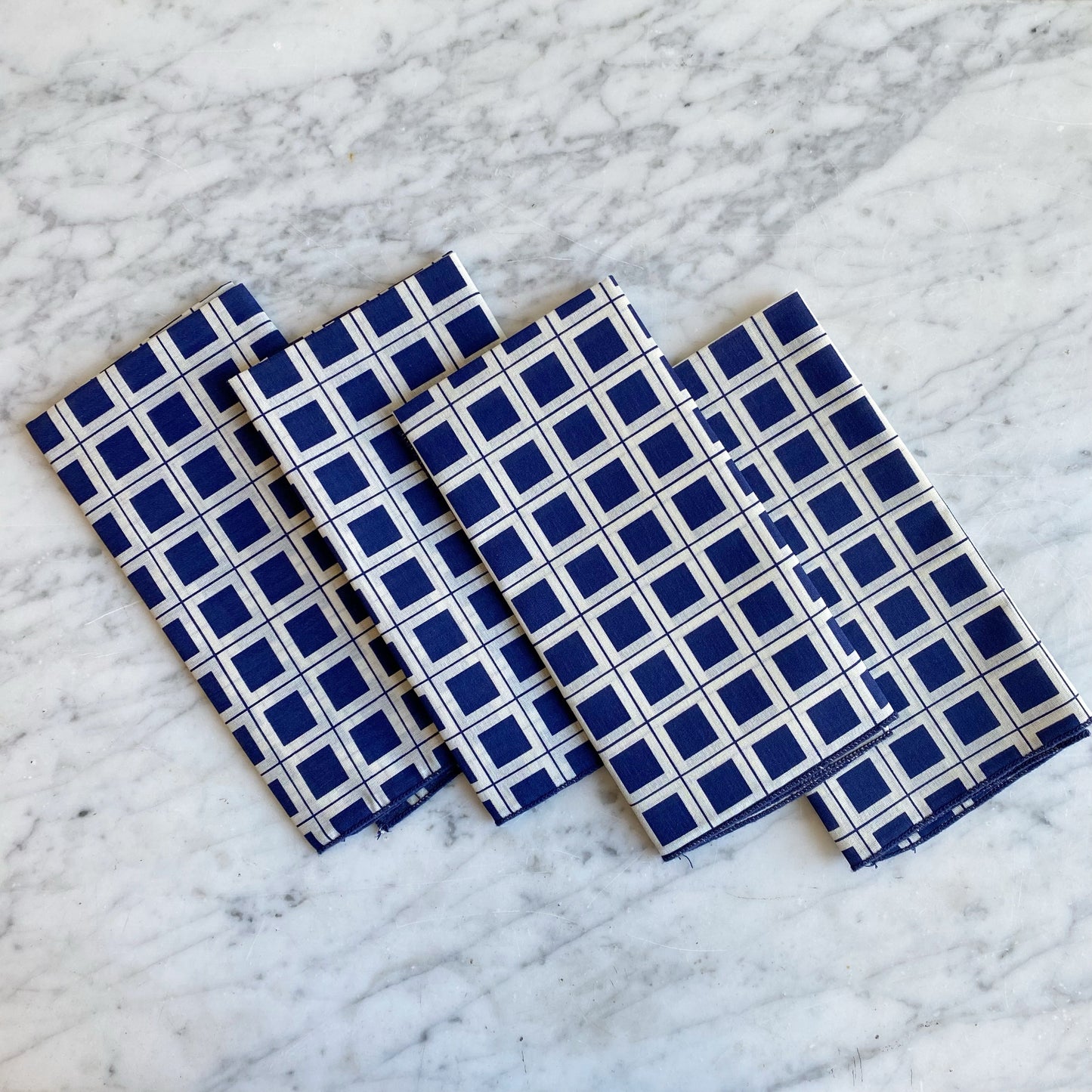 S/4 Vintage Modern Cloth Napkins