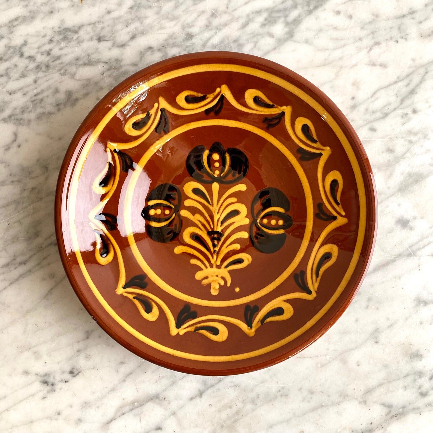 Vintage Hungarian Folk Art Plate, 9.5"