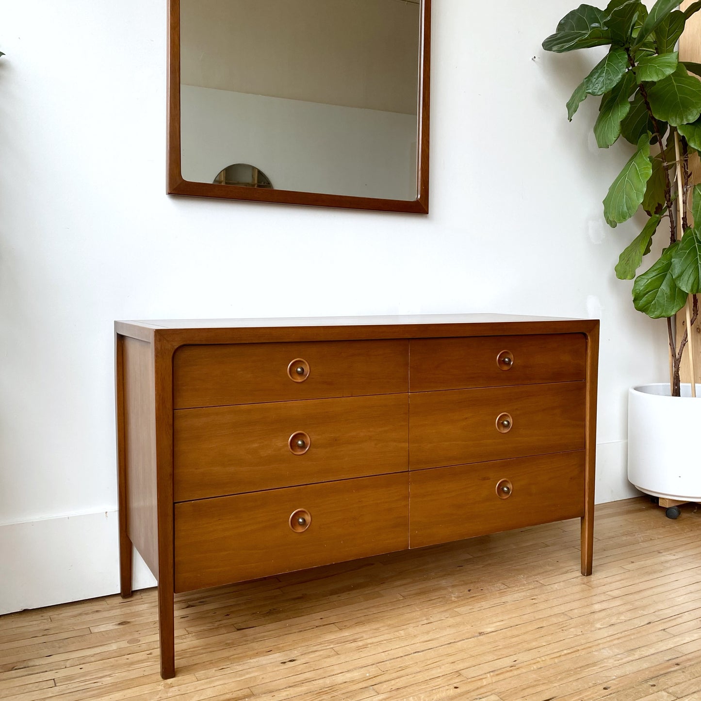 MCM Drexel "Counterpoint" 6-drawer Dresser + Mirror (Circa 1956)