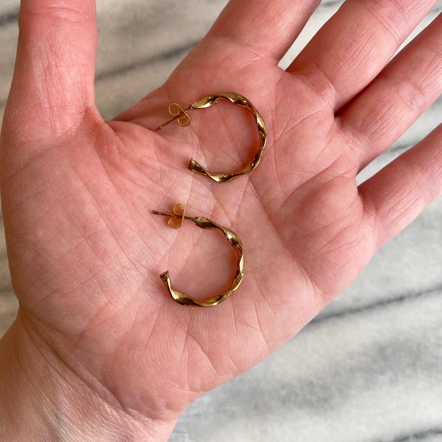 Vintage Twisty Gold Hoop Earrings