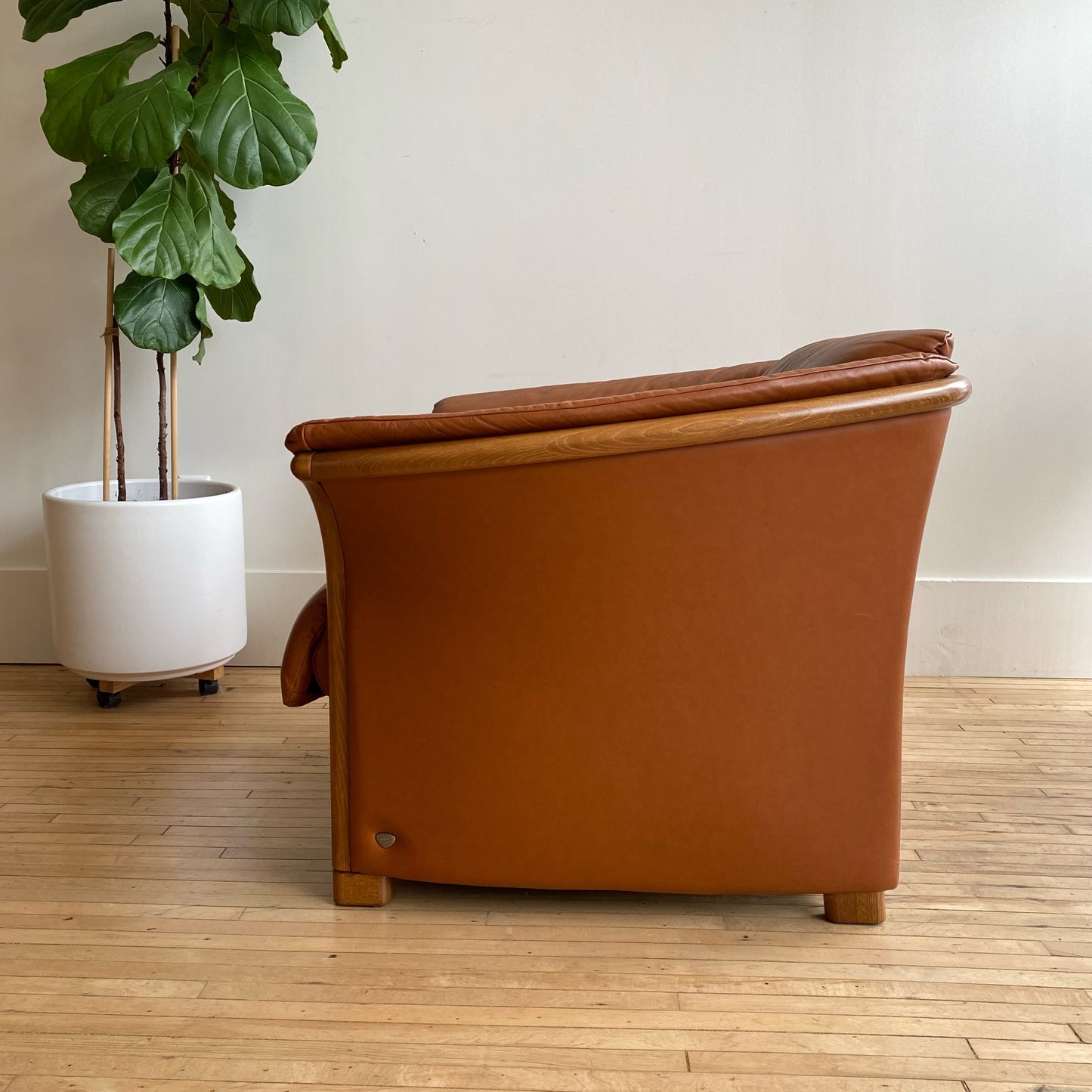 Ekornes Stressless "Manhattan" Armchair