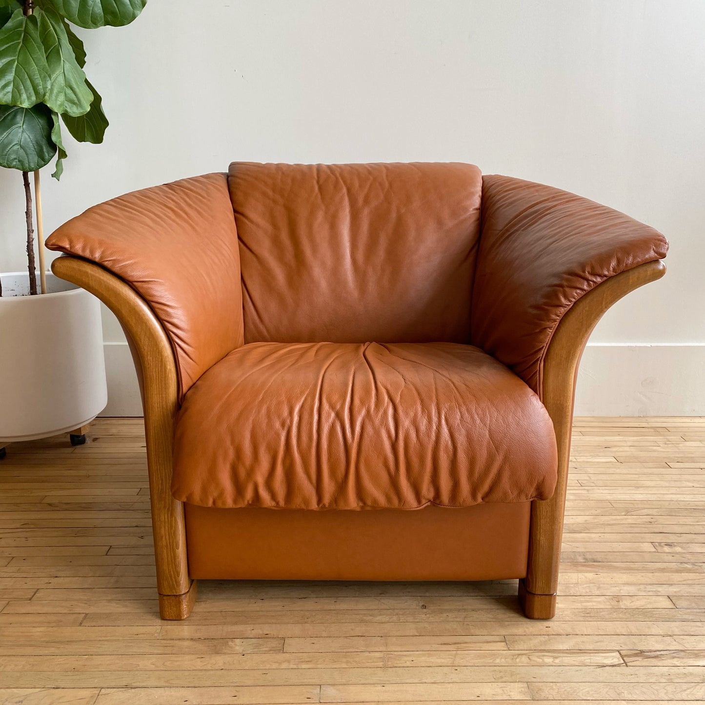 Ekornes Stressless "Manhattan" Armchair