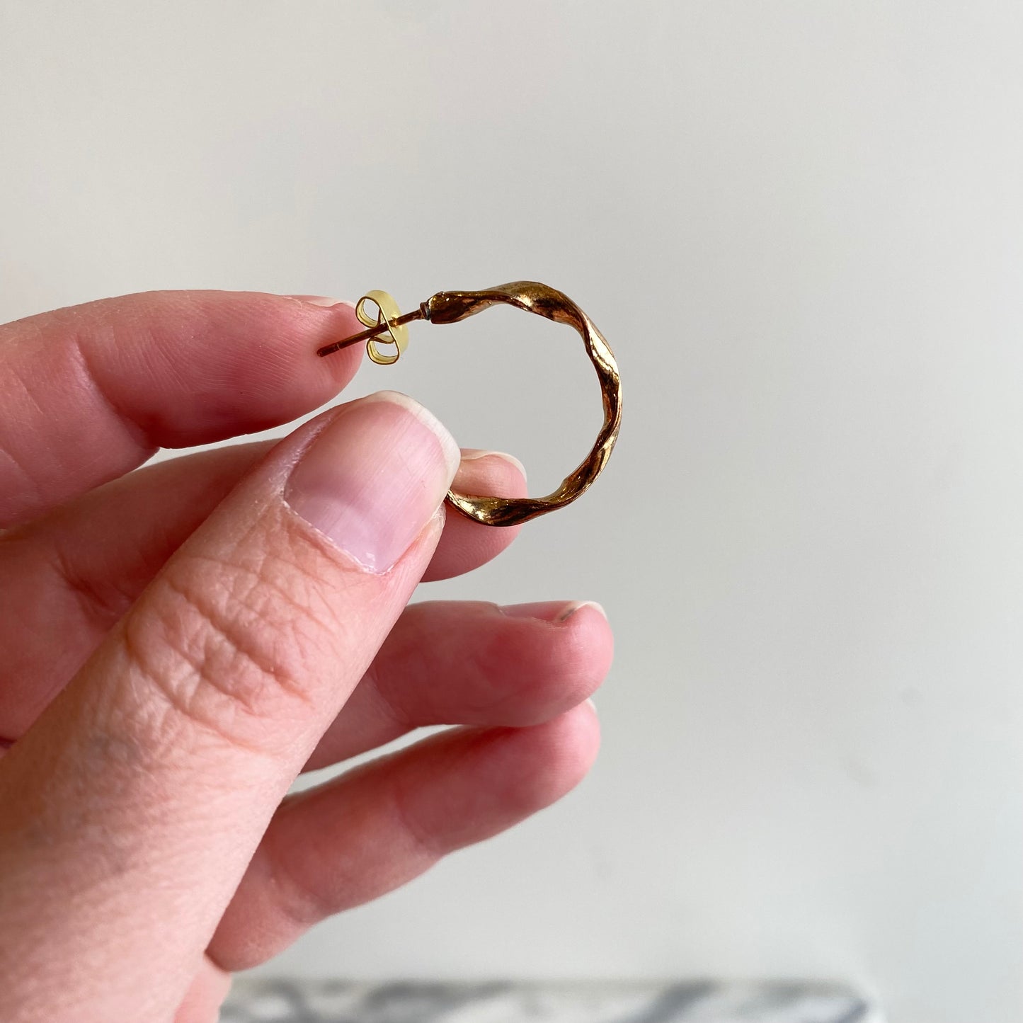 Vintage Twisty Gold Hoop Earrings