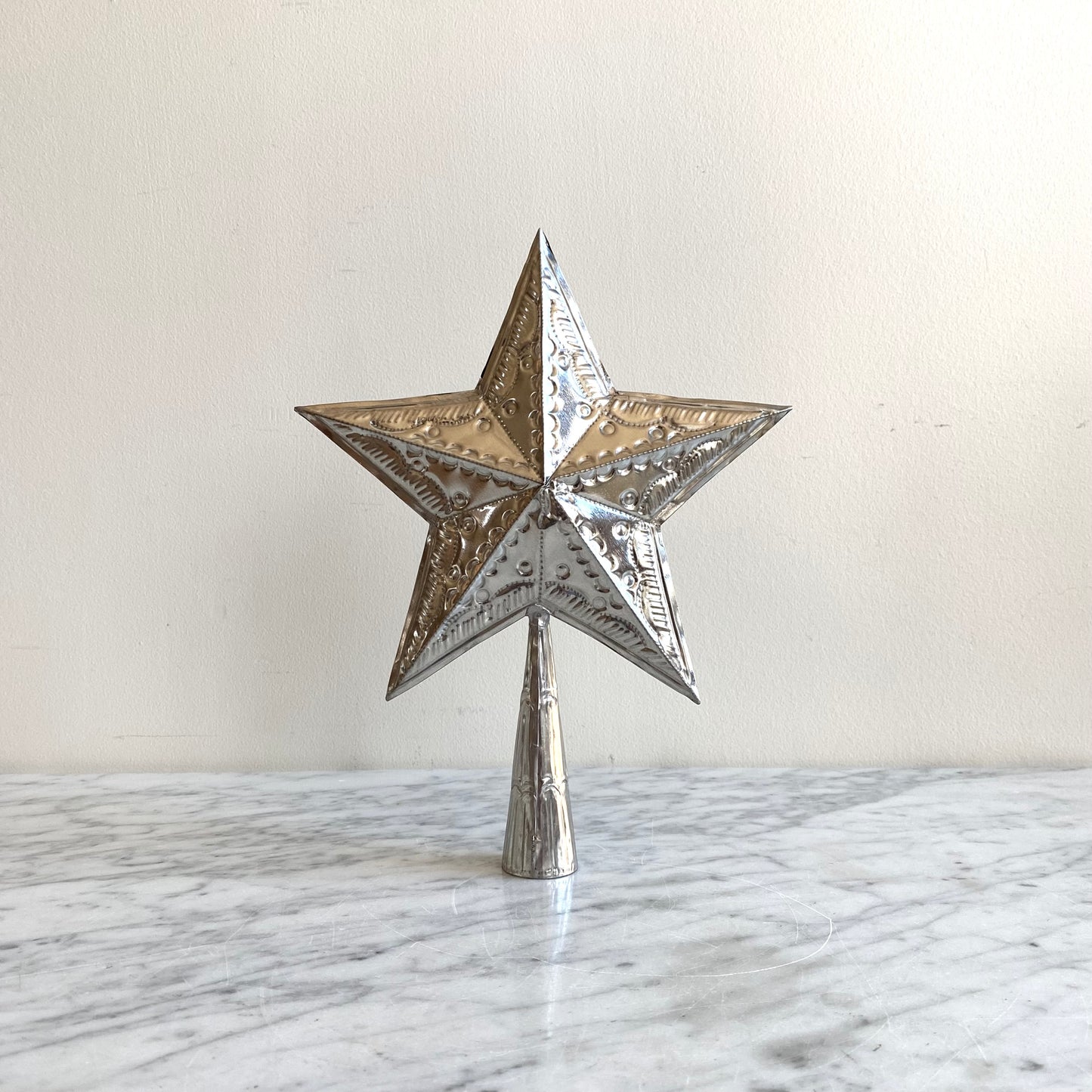 20% OFF: Embossed Tin Star Tree Topper