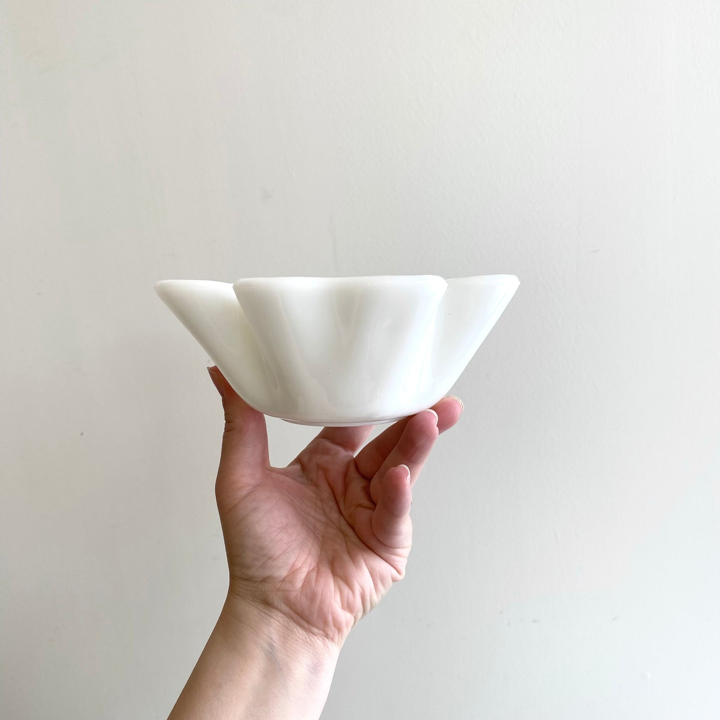 Vintage Milk Glass Clover / Shamrock Ashtray