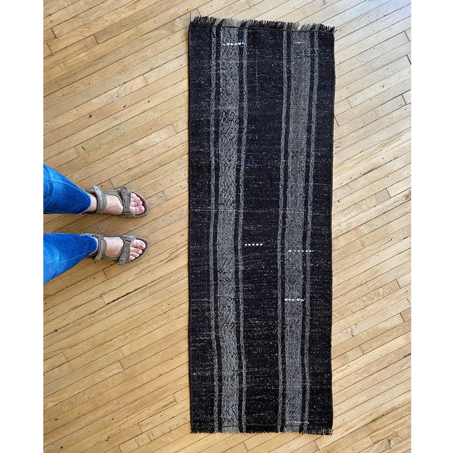 Hand-knotted Turkish Runner Rug (1'8" x 4'9")