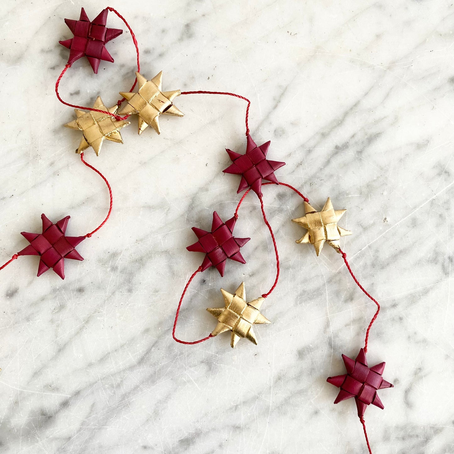 20% OFFRed & Gold Palm Star Garland