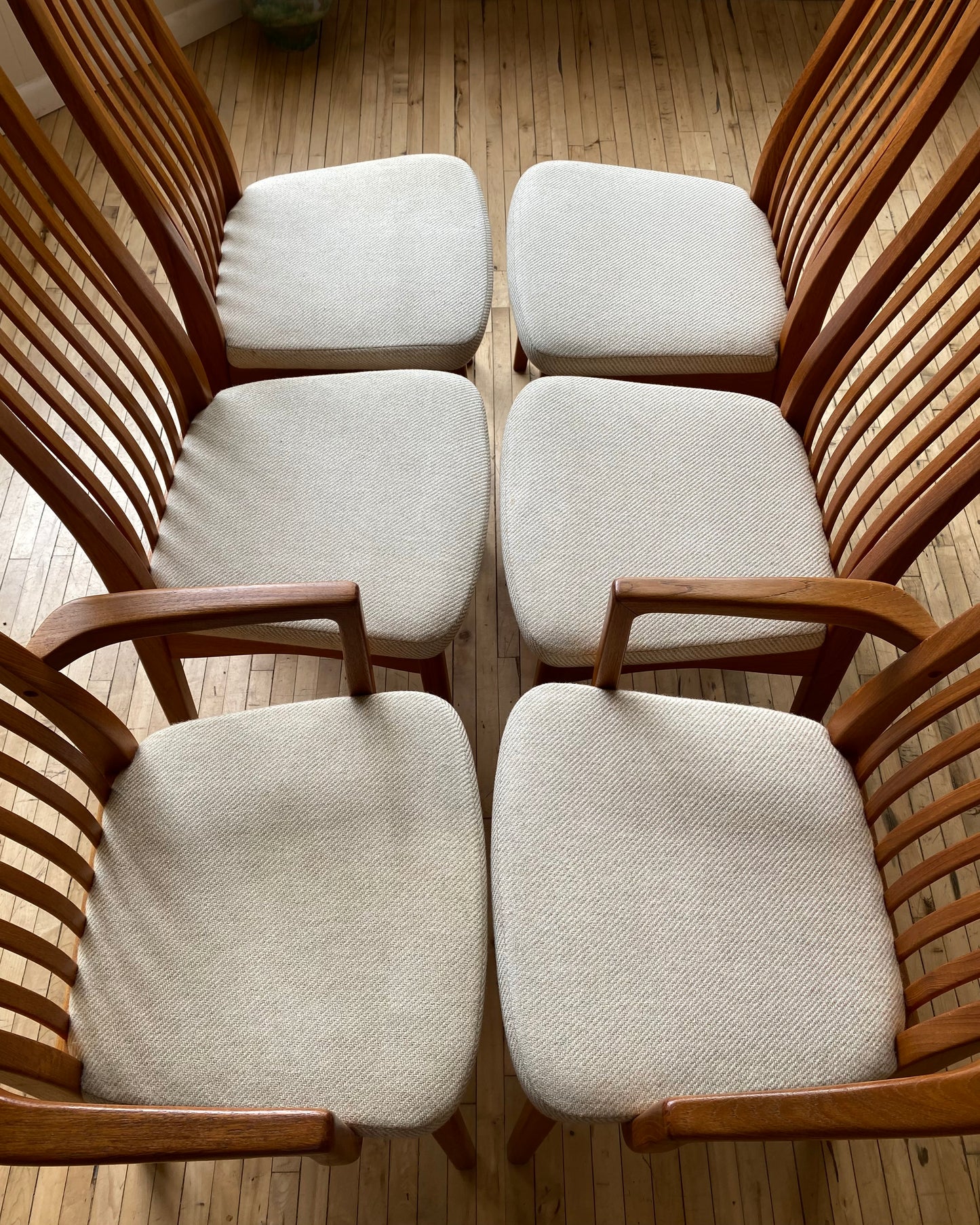 PENDING: S/6 Vintage Teak Dining Chairs by Benny Lindén Design