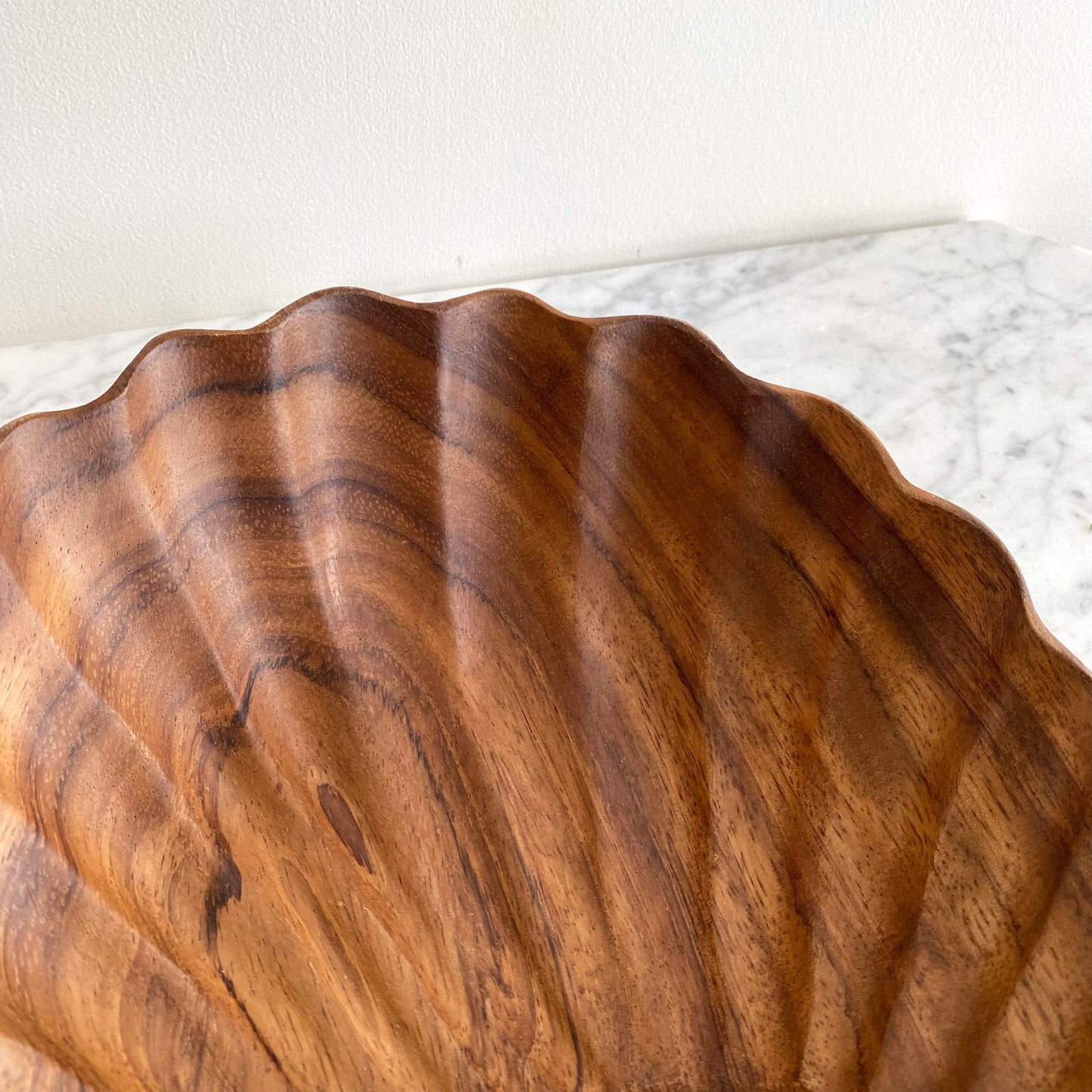 Vintage Wooden Seashell Bowl, 9.5"