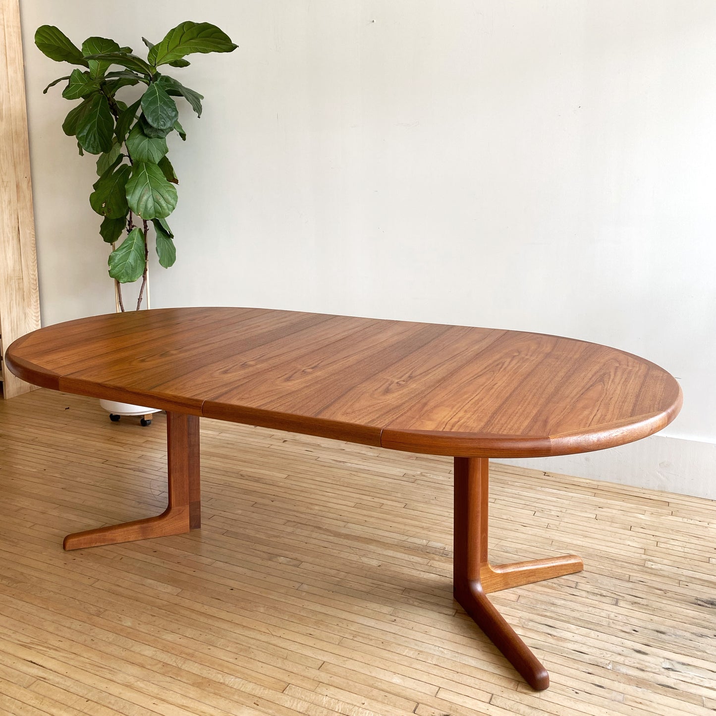 Restored Vintage Mid-Century Teak Dining Table