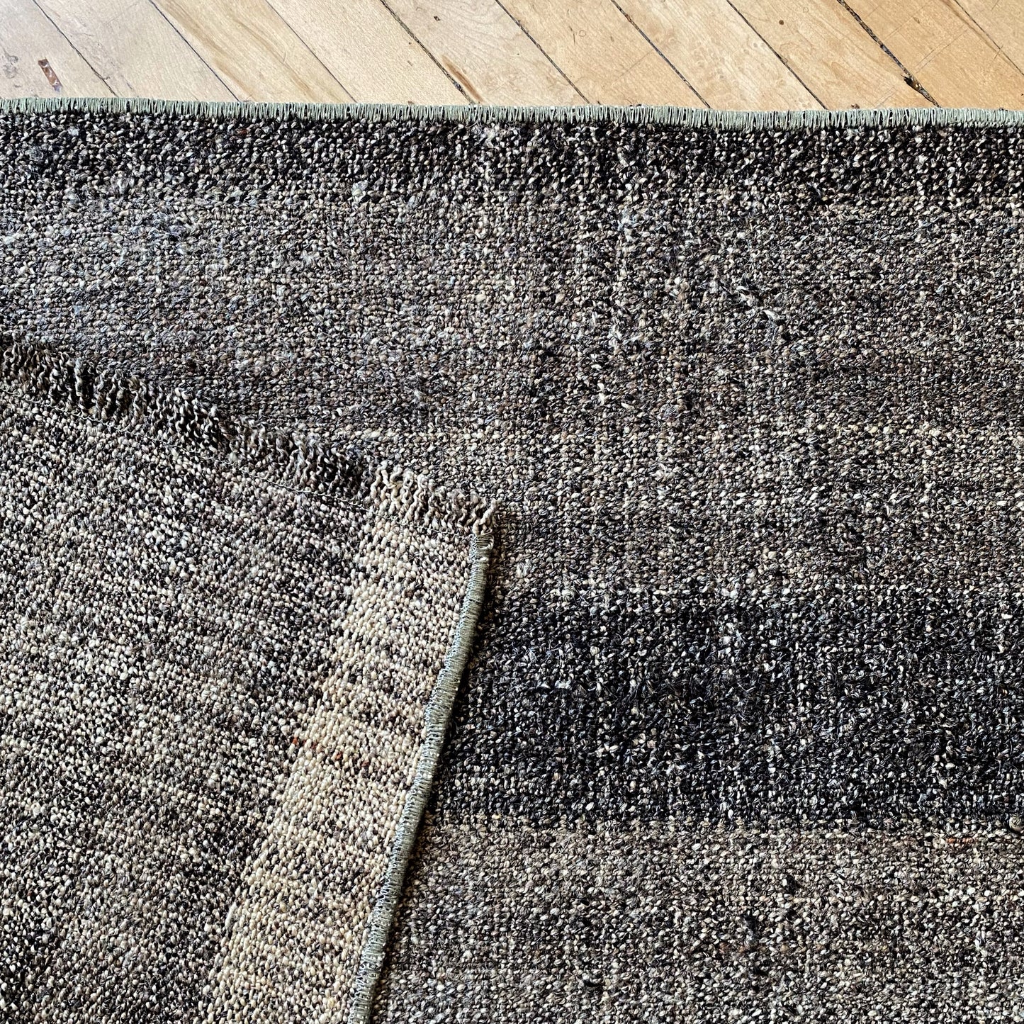 Neutral Hand-knotted Turkish Runner / Rug (1' 11" x 3' 10.5")