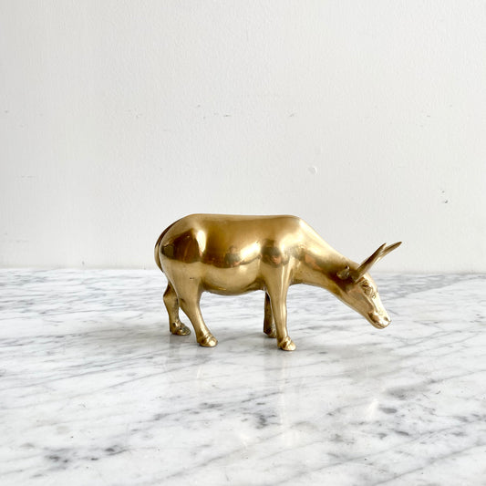 Vintage Brass Bull, 6.75"