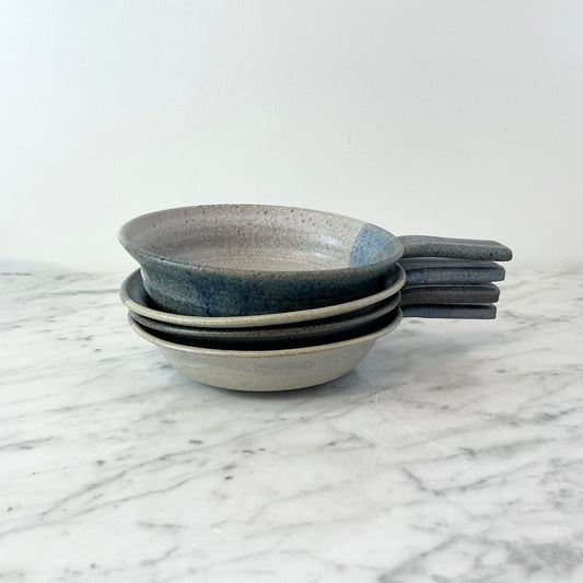 S/4 Vintage Pottery Dishes with Handles