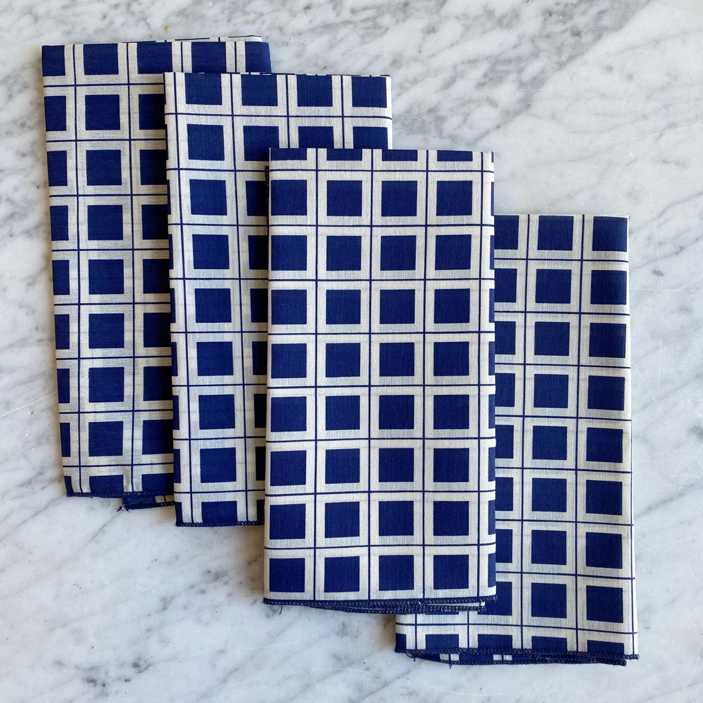 S/4 Vintage Modern Cloth Napkins