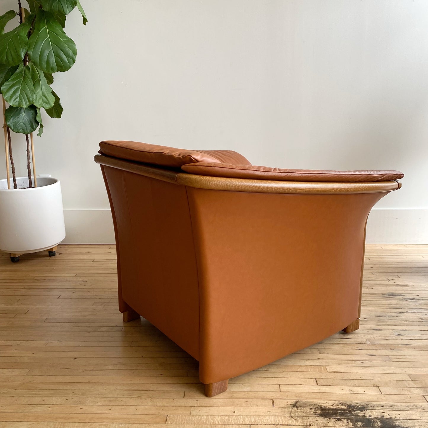Ekornes Stressless "Manhattan" Armchair
