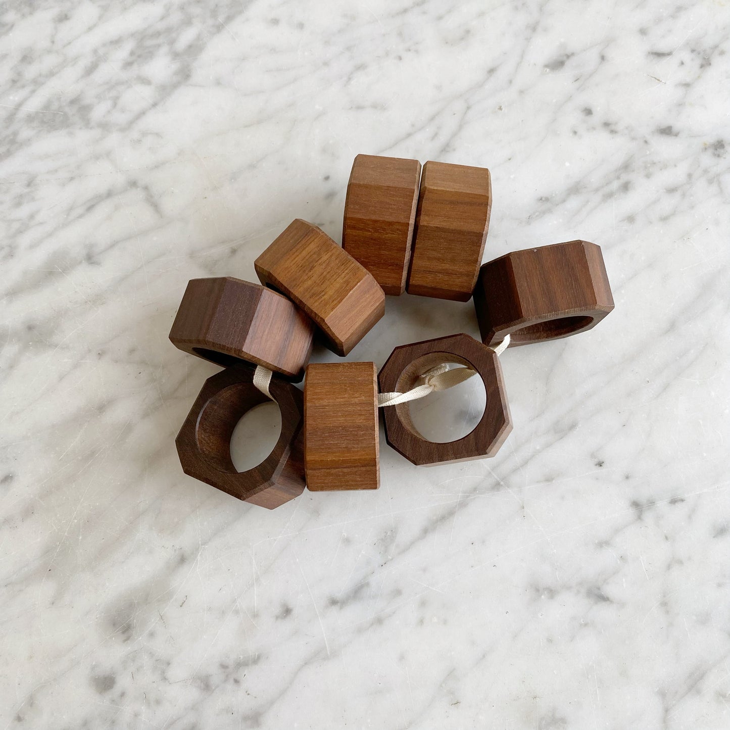 S/8 Vintage Geometric Walnut Napkin Rings