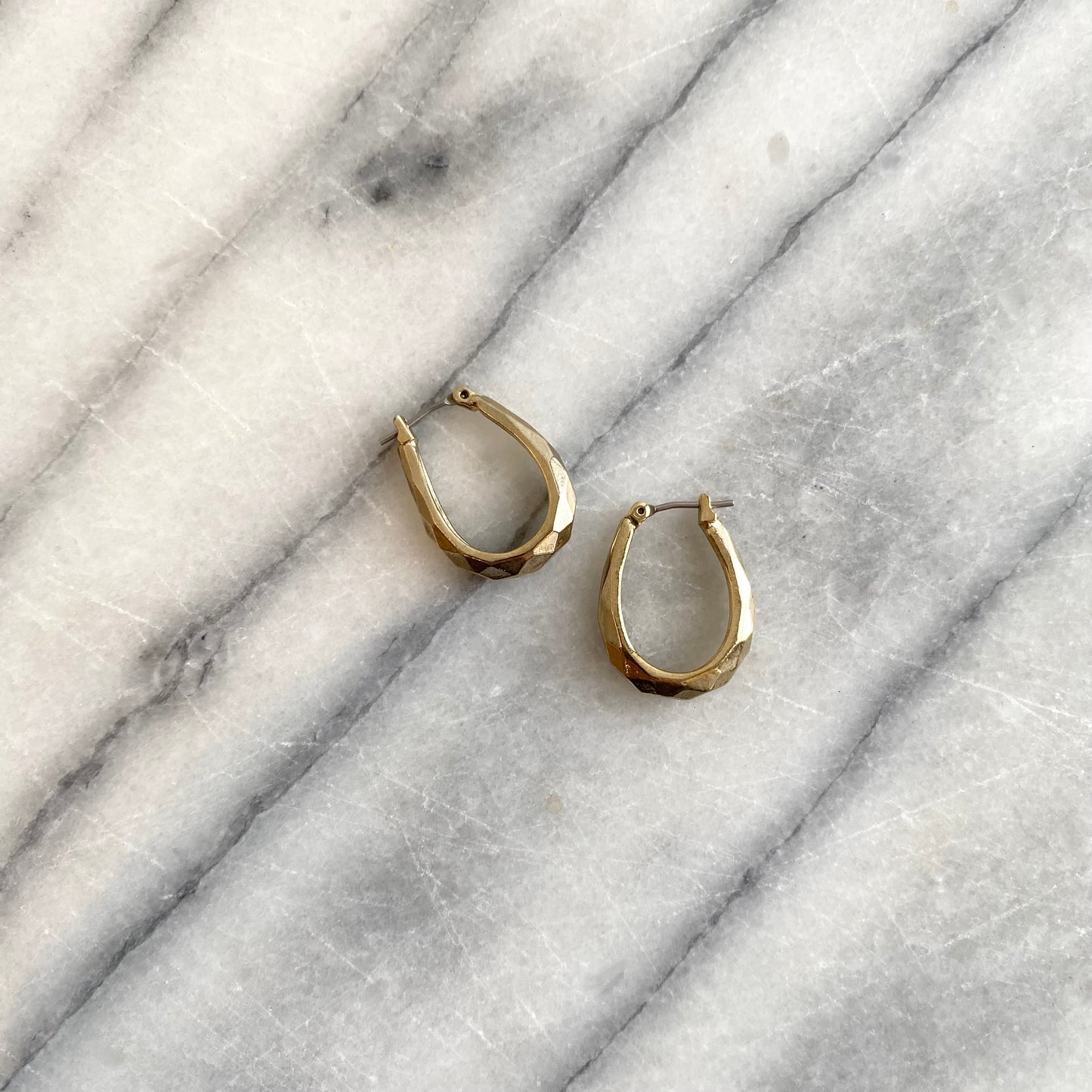 Vintage Golden Faceted Horseshoe Earrings
