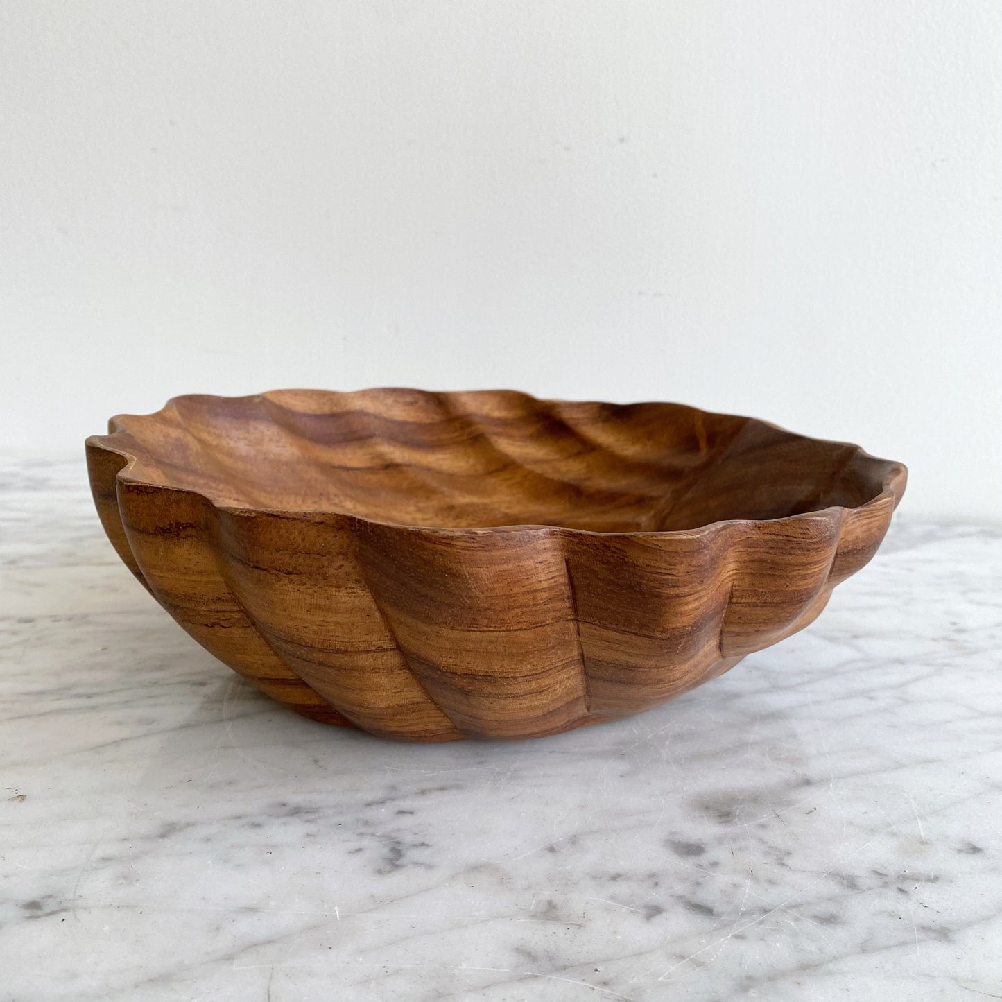 Vintage Wooden Seashell Bowl, 9.5"