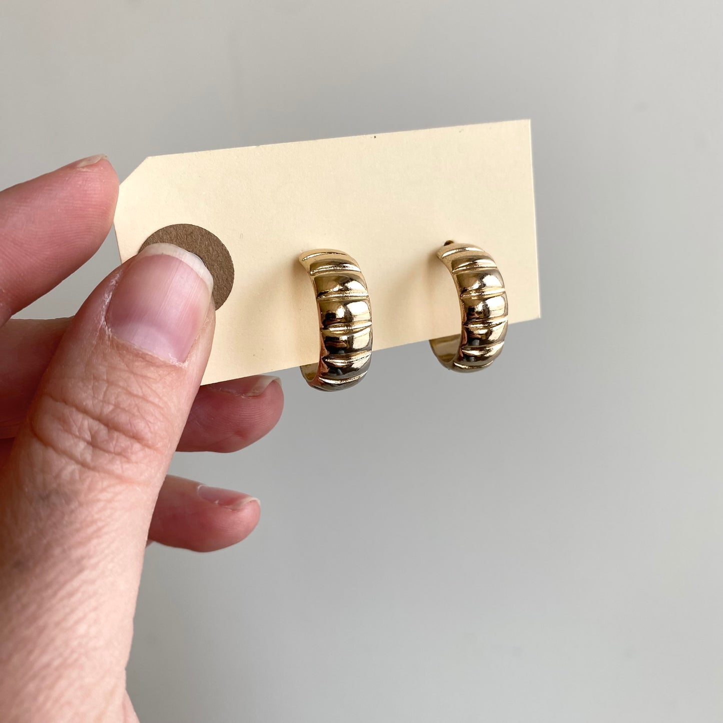 Vintage Textured Gold Hoop Earrings