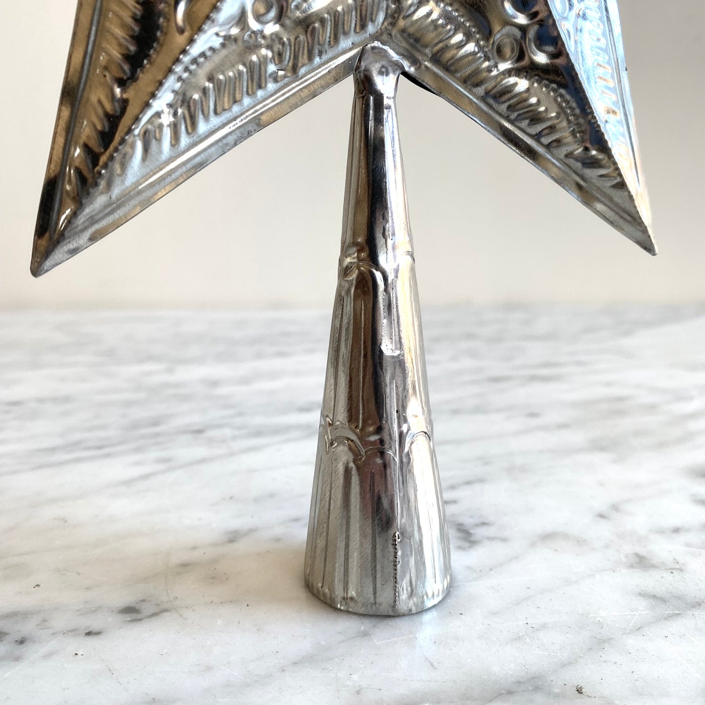 20% OFF: Embossed Tin Star Tree Topper