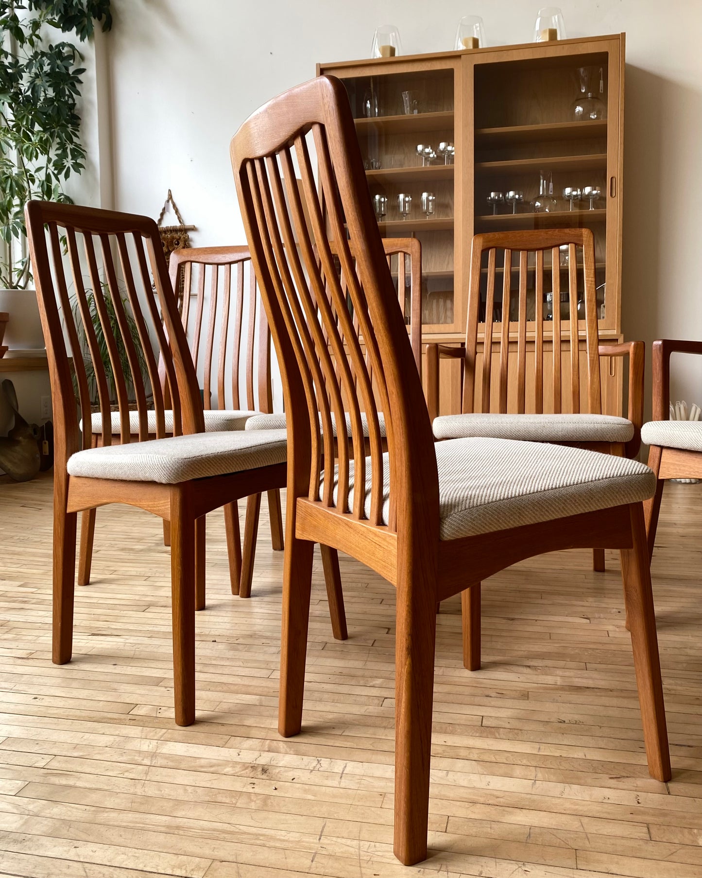 PENDING: S/6 Vintage Teak Dining Chairs by Benny Lindén Design