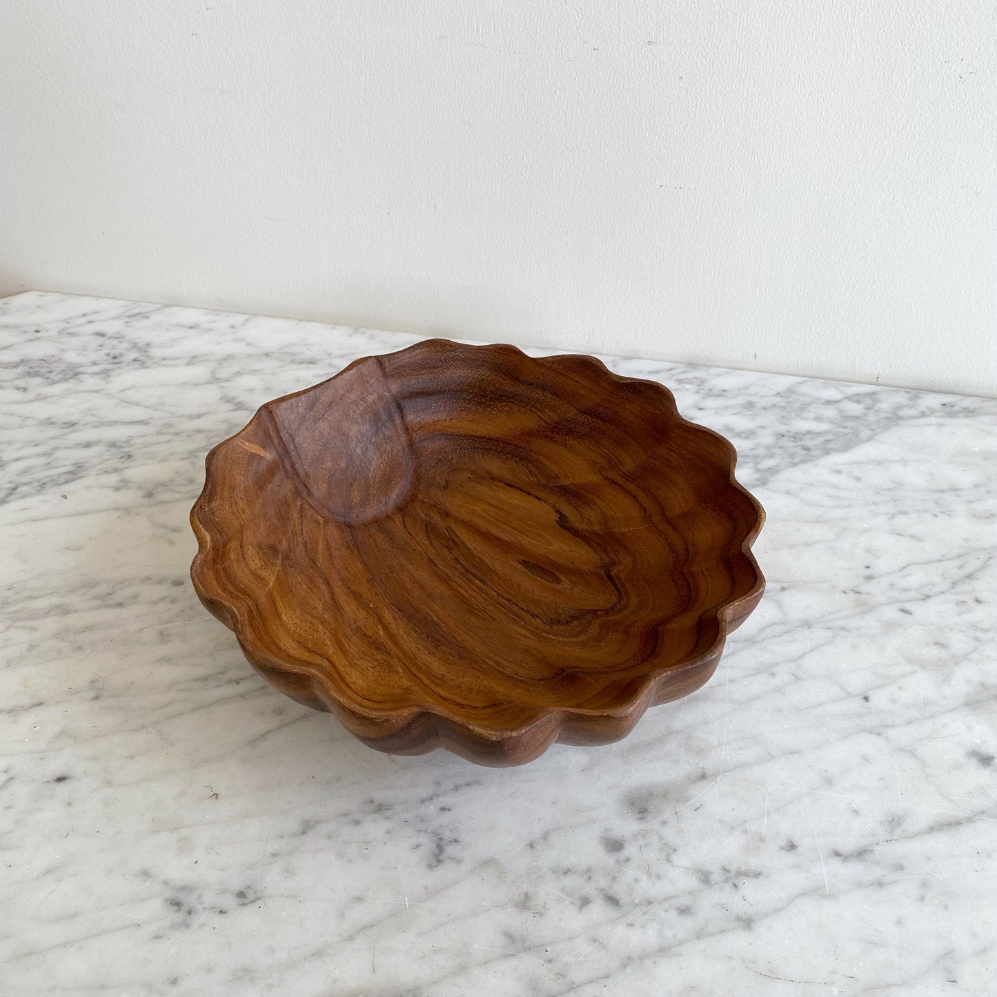 Vintage Wooden Seashell Bowl, 9.5"
