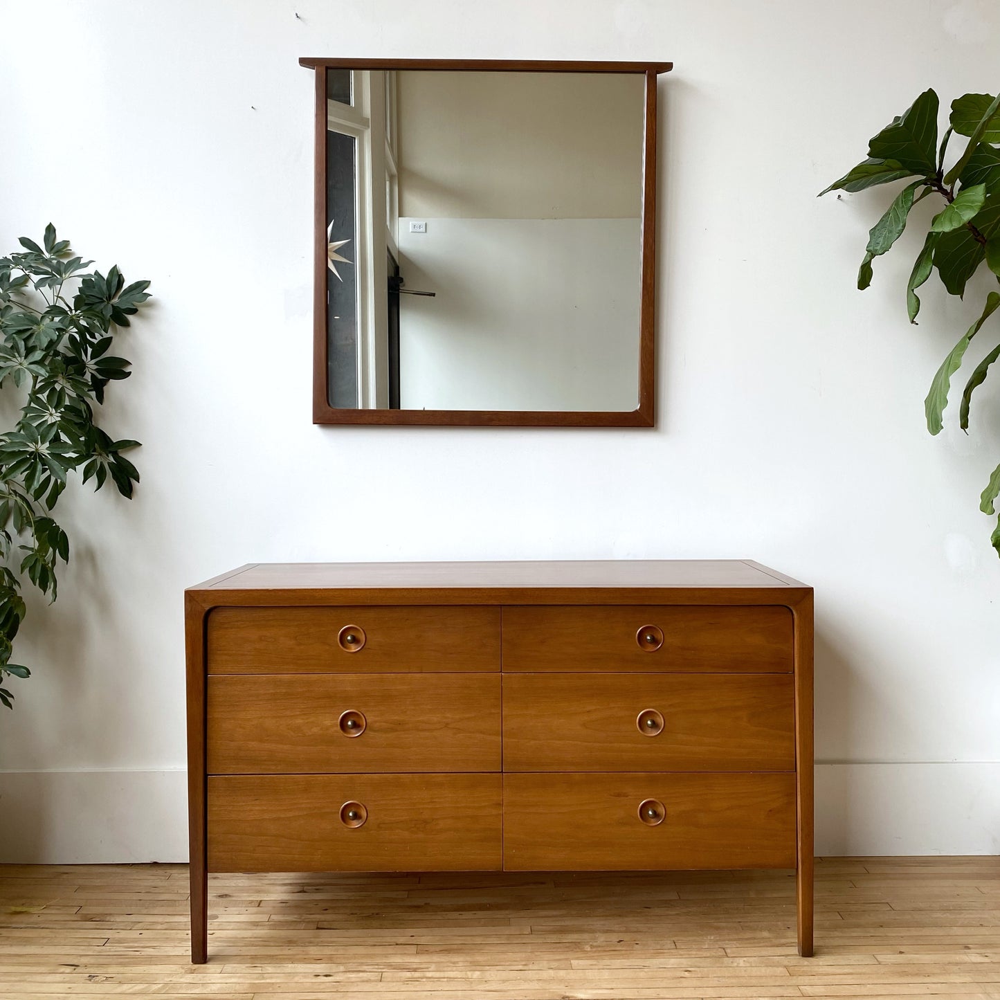 MCM Drexel "Counterpoint" 6-drawer Dresser + Mirror (Circa 1956)