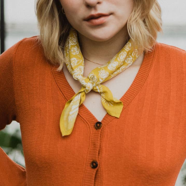 No. 061 Rosehips Bandana