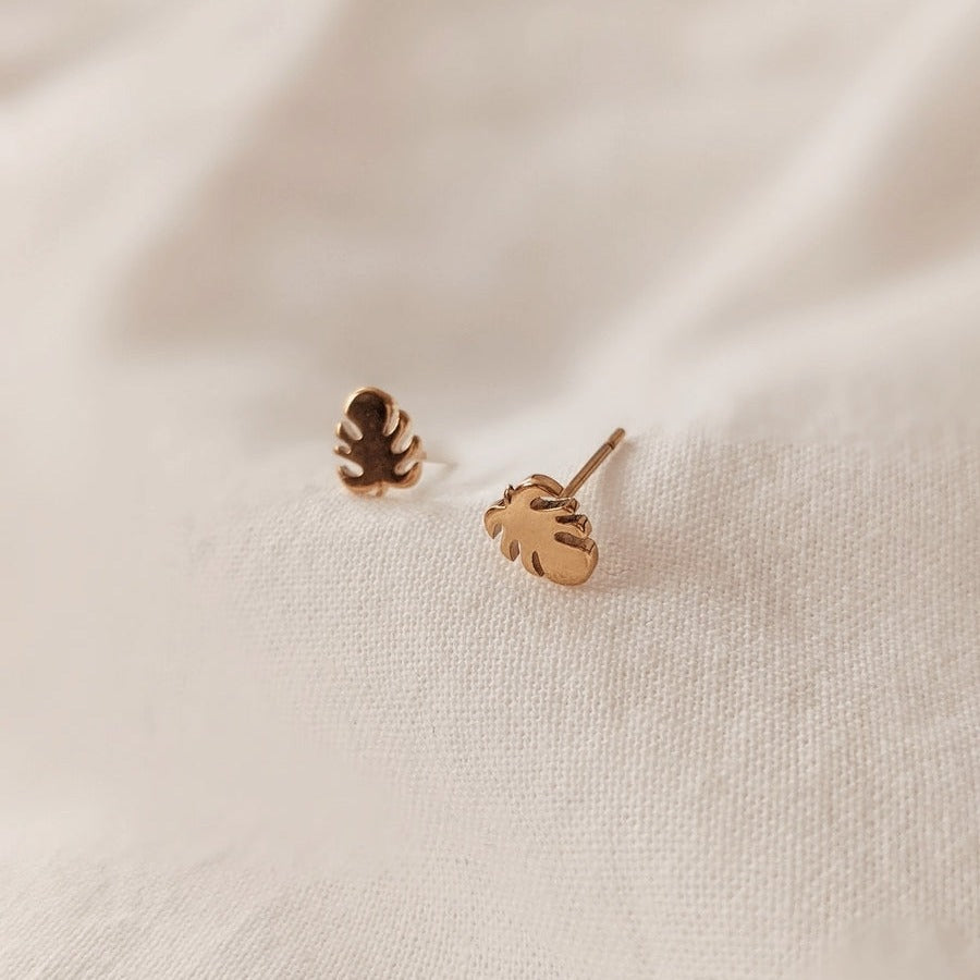 Gold-plated Earrings: MONSTERA