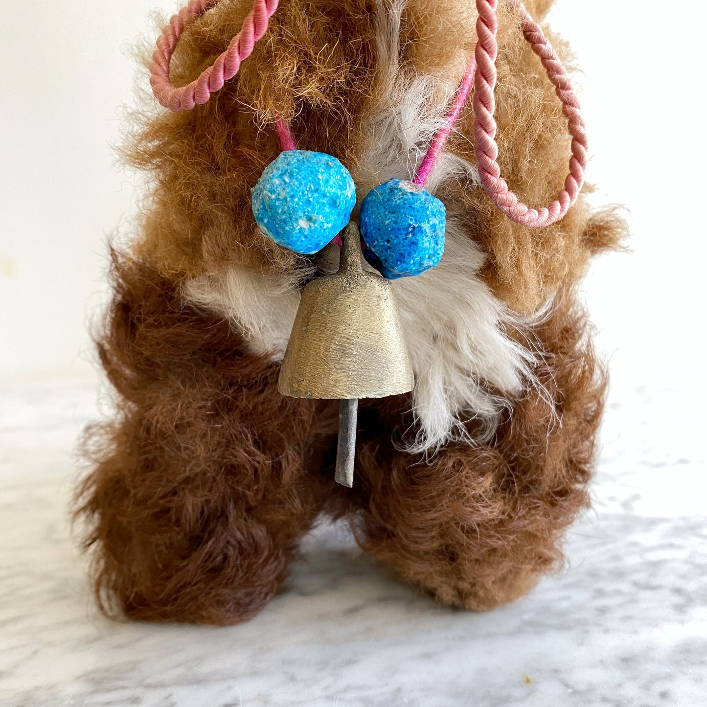 Vintage Wooly Llama Statue / Decor