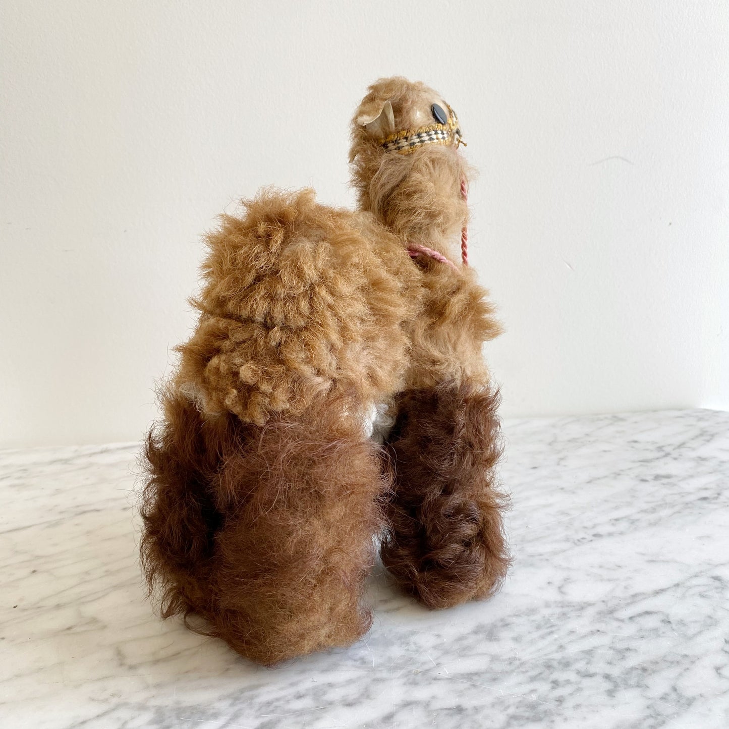 Vintage Wooly Llama Statue / Decor