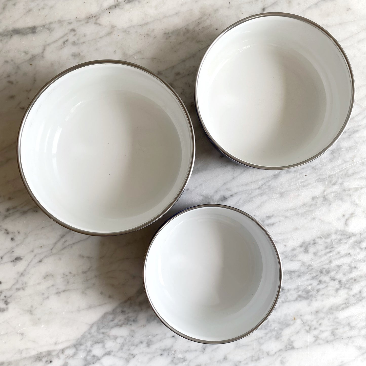 Set of 3 Vintage Blue Enamel Nesting Bowls