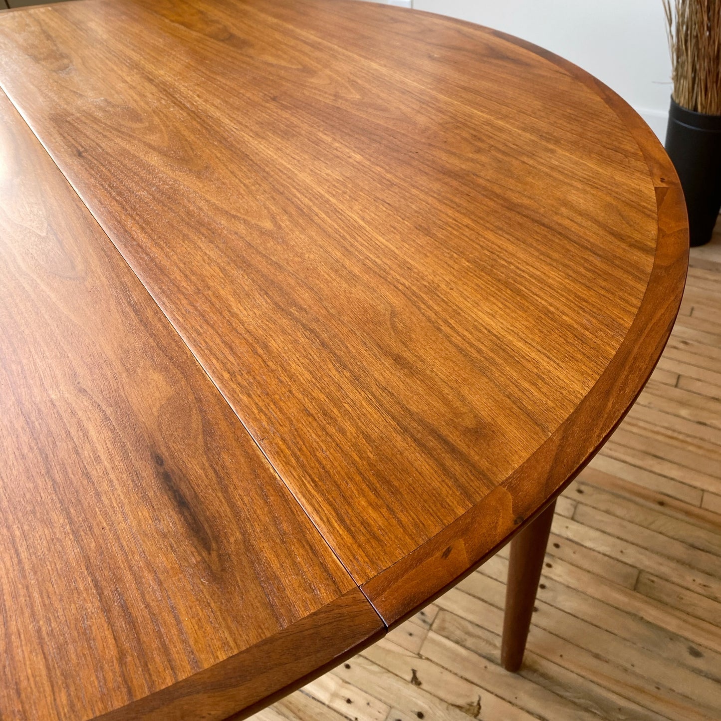 Vintage MCM 44” Round Walnut Dining Table