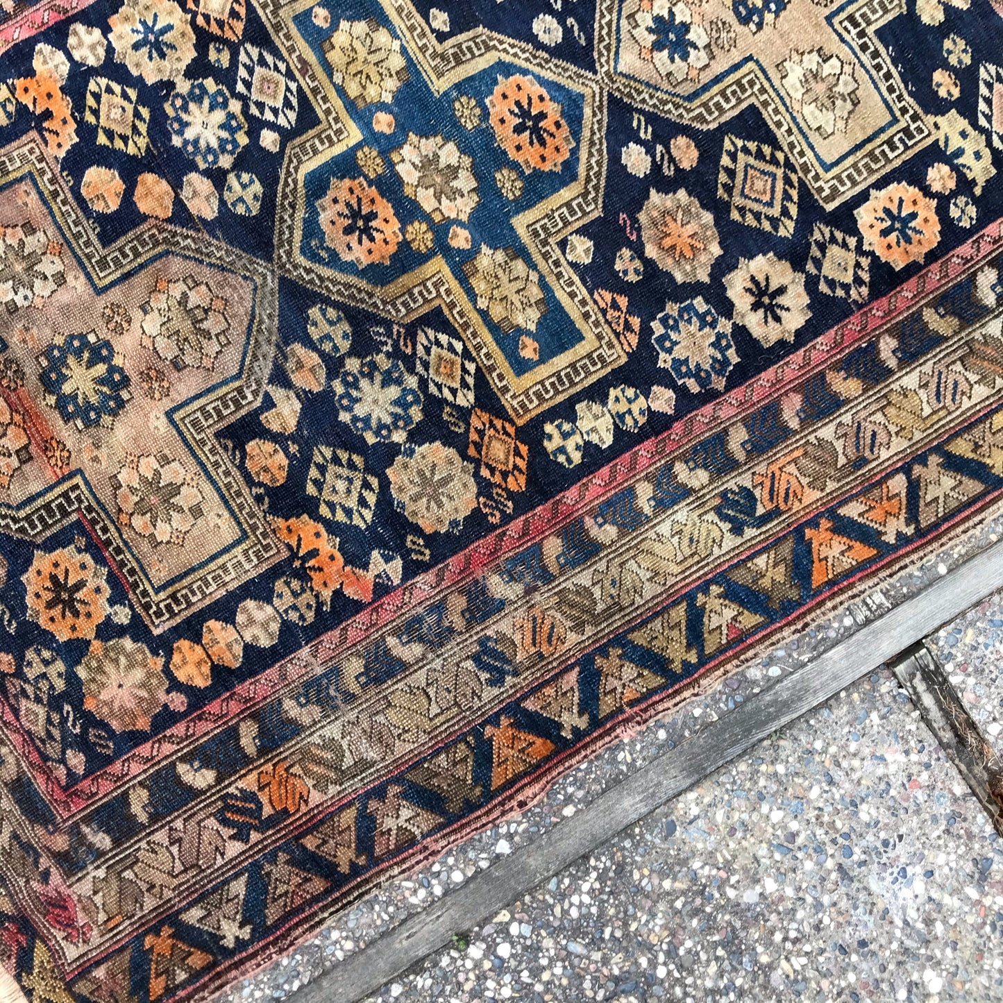 “REMINGTON” Antique Hand-knotted Rug (4.9 x 3.9)
