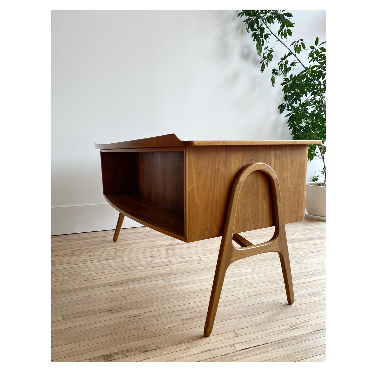 Vintage MCM Danish Modern Desk