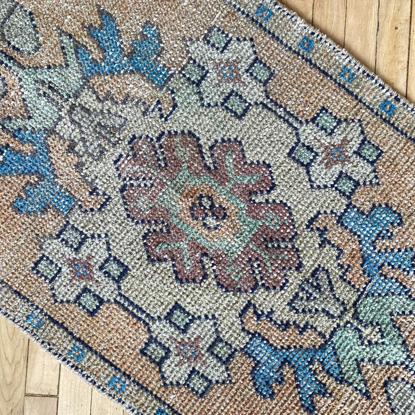 Mini Rug 6 (1.7 x 3.2)