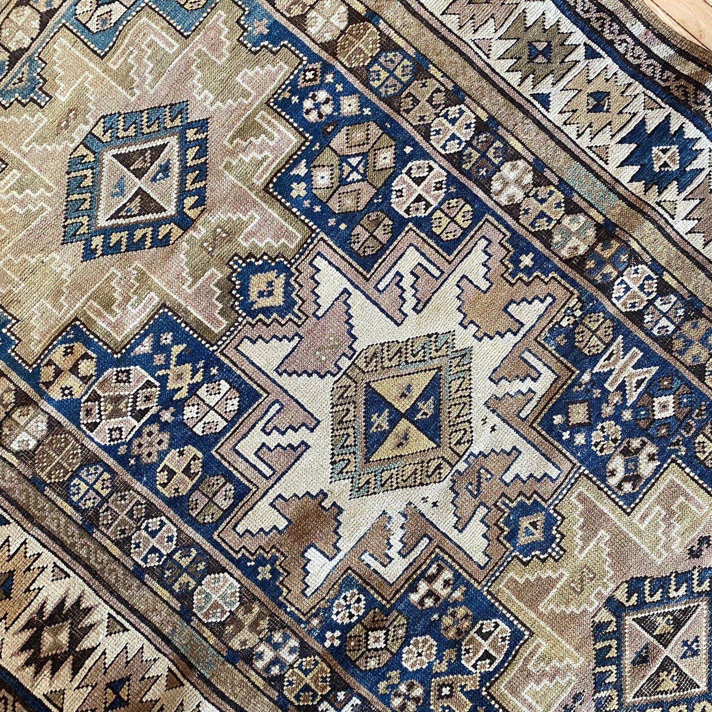 "CARRINGTON" Antique Hand-knotted Wool Runner Rug (8’6” x 3’8”)