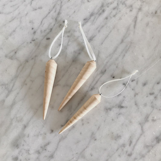 20% OFF: Wooden Heirloom Ornament, Icicle