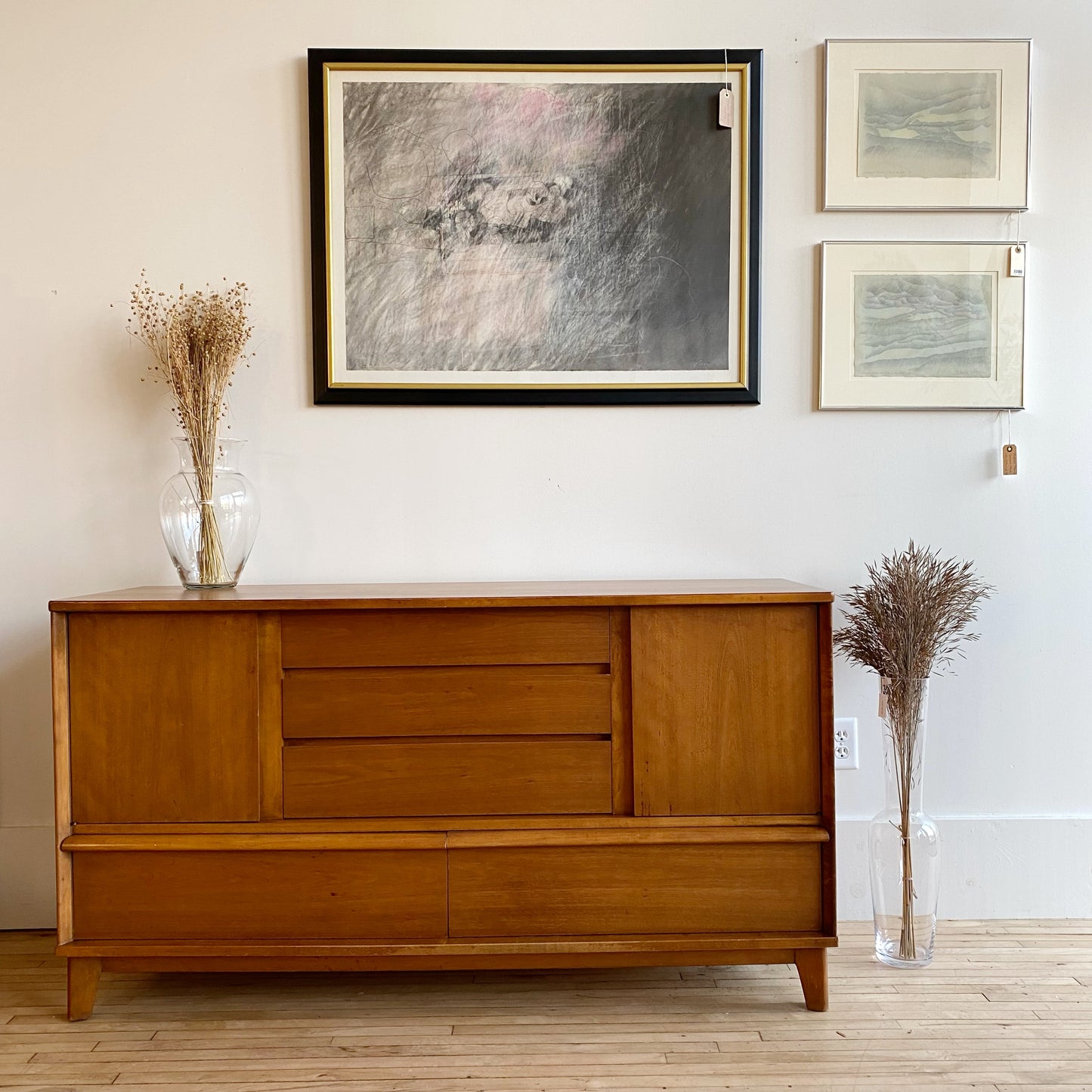 Vintage Mid-Century Credenza / Buffet