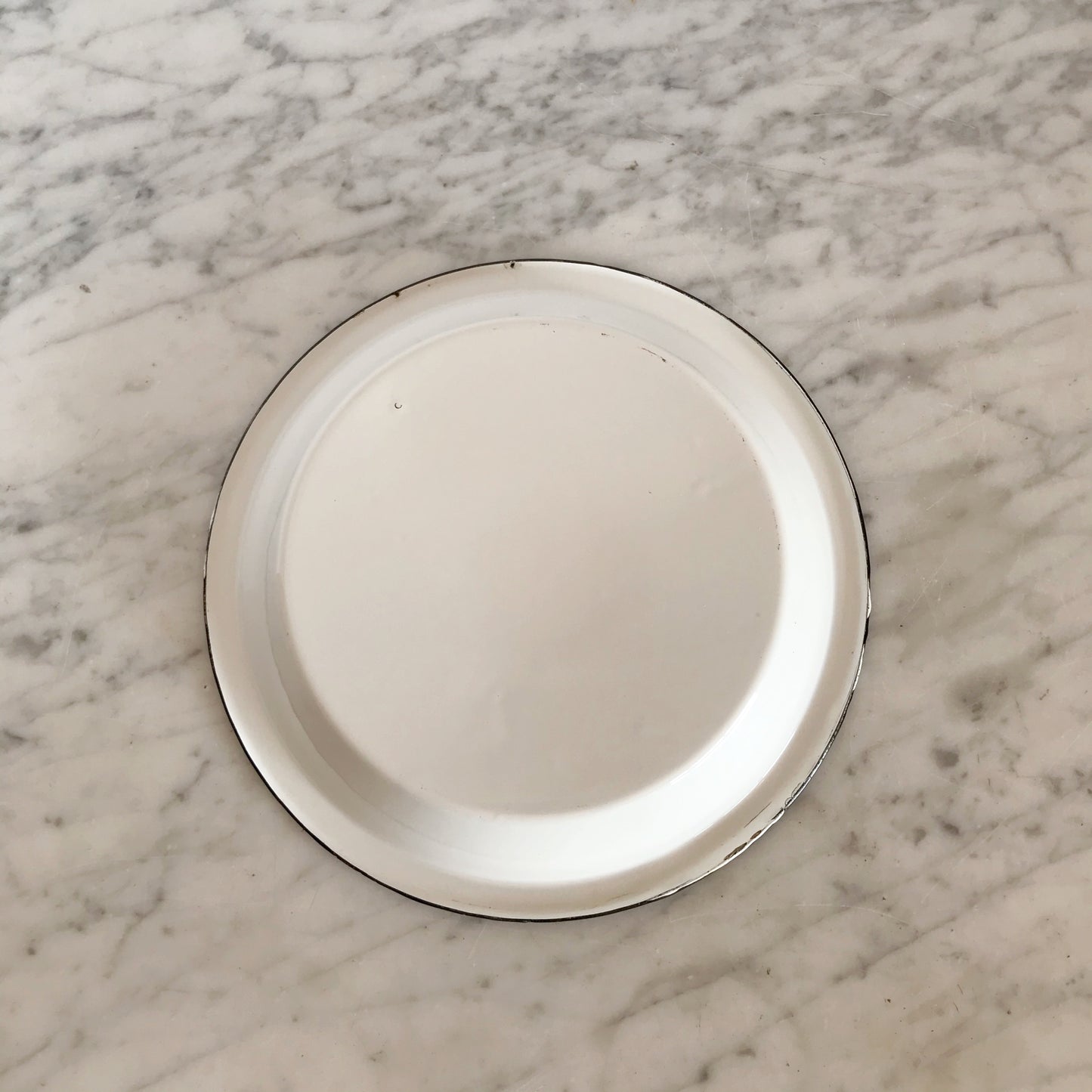 White Enamelware Plate/Bowl