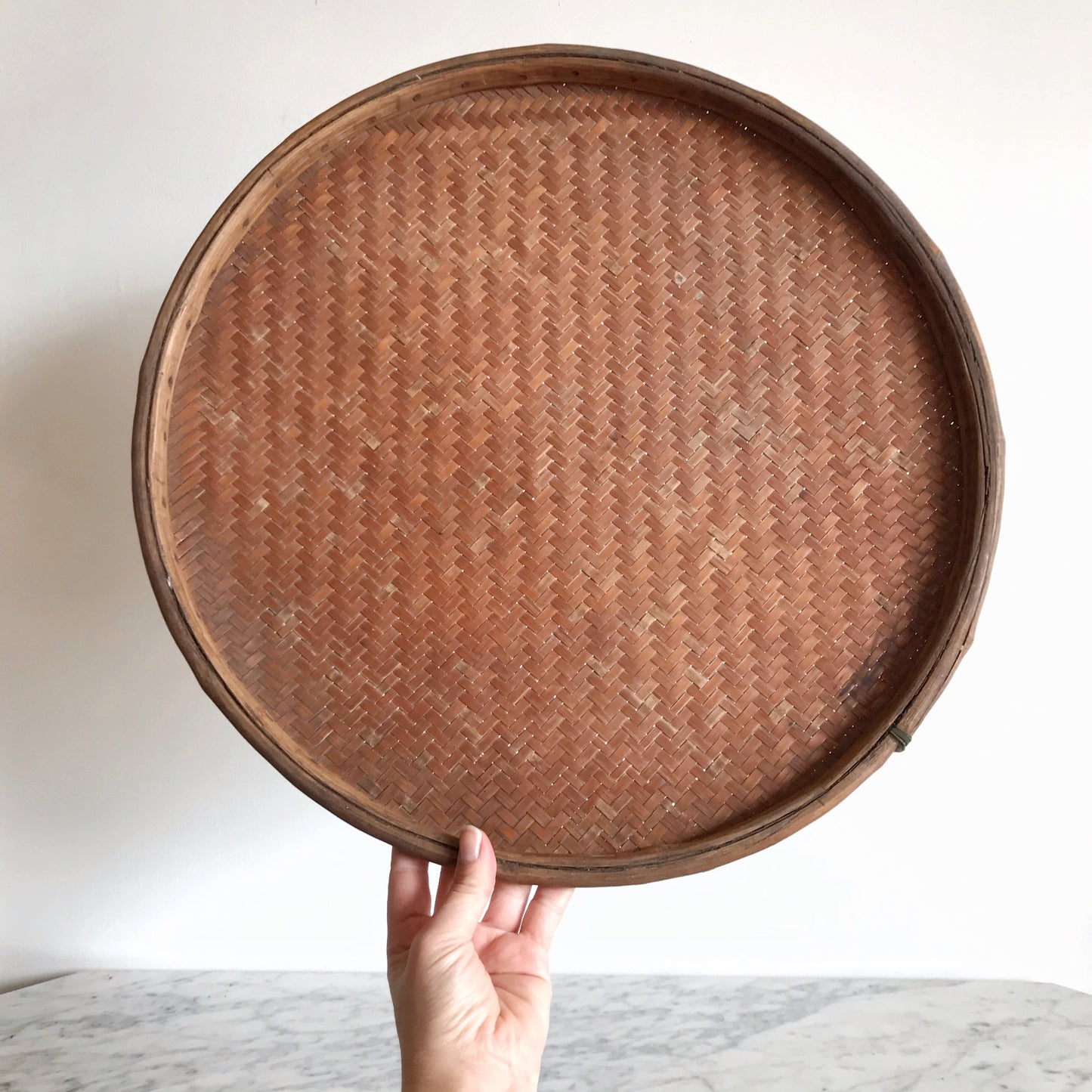 Vintage Round Woven Tray, 18"