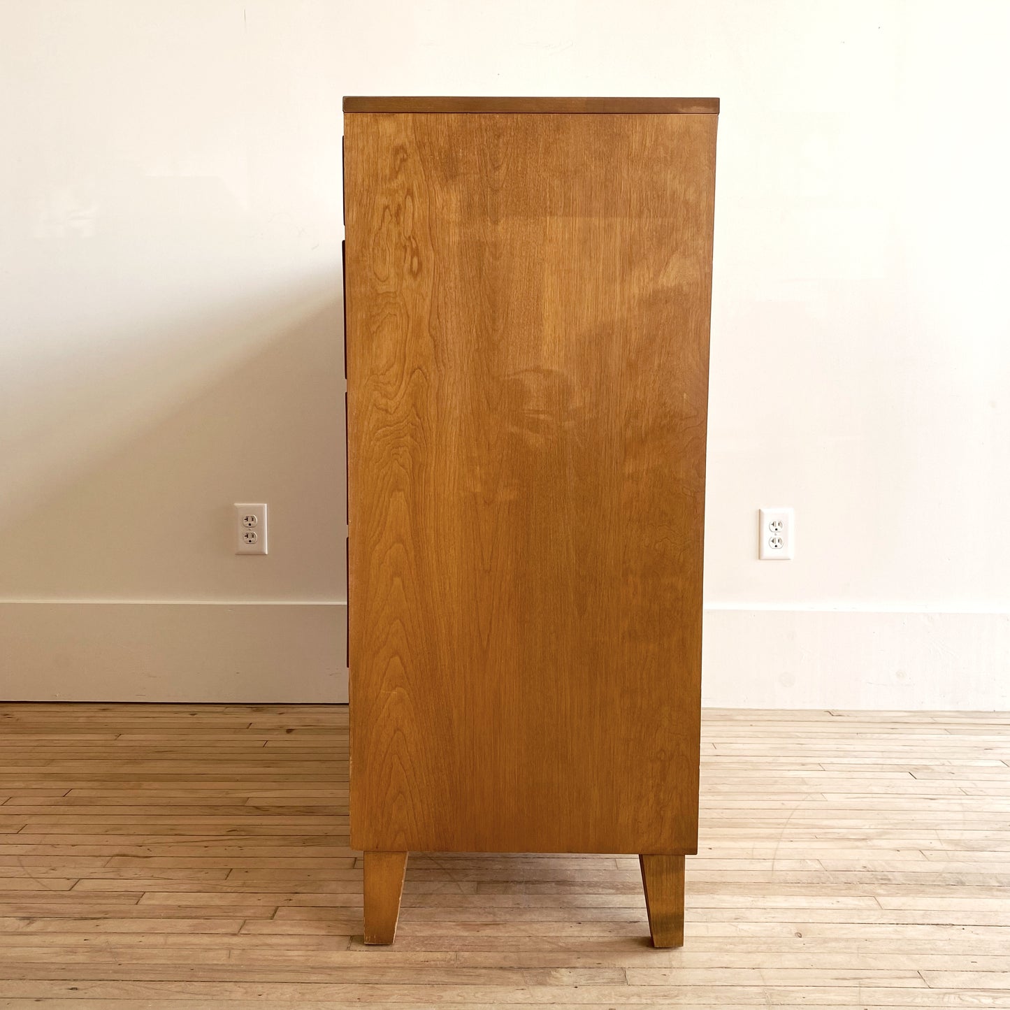 1950's "Modernmates" Dresser, Leslie Diamond for Conant Ball